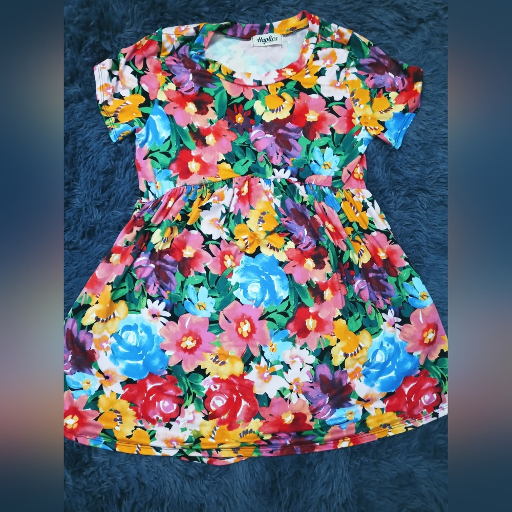 NWOT Floral Babydoll dress by Haptics